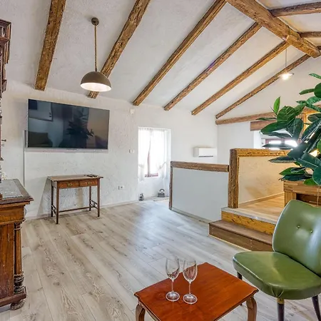 Istrian Hideaway Anton - Happy * Koper