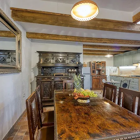 Istrian Hideaway Anton - Happy