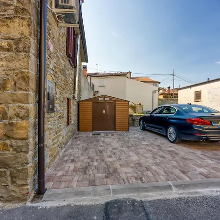 Istrian Hideaway Anton - Happy * Koper