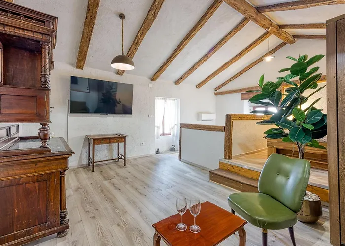 Istrian Hideaway Anton - Happy * Koper